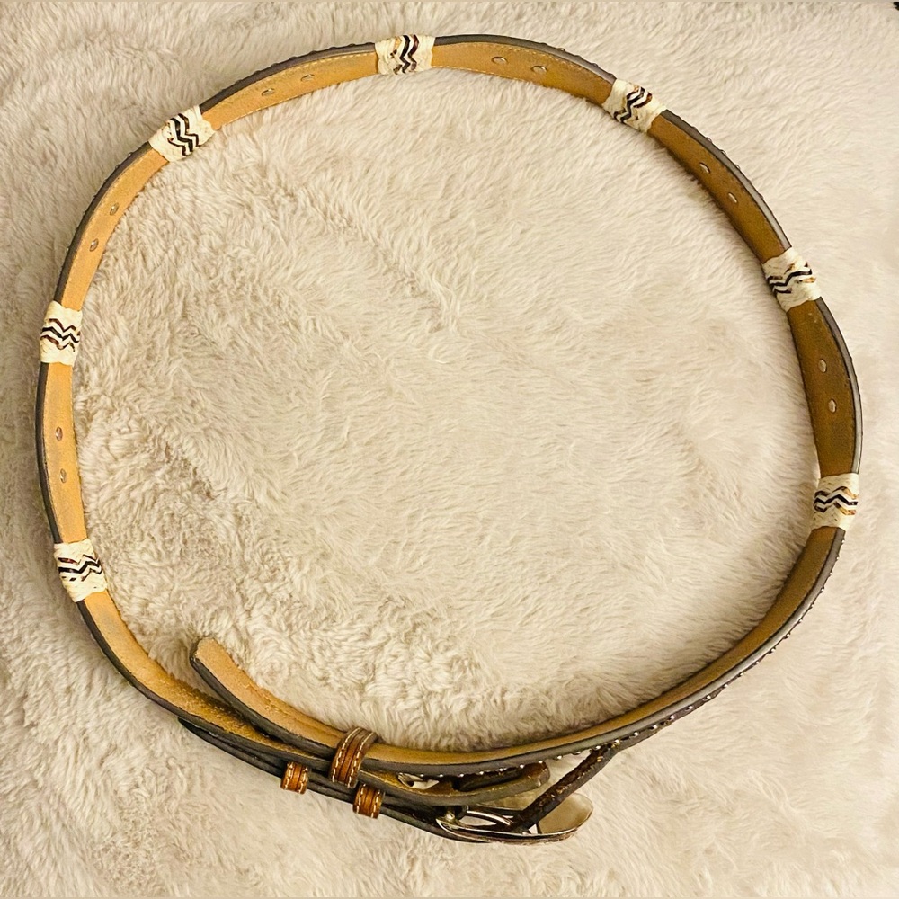 NWOT Nocona Mens Scalloped Basketweave Rawhide Laced Diamond Concho Belt - Picture 12 of 16